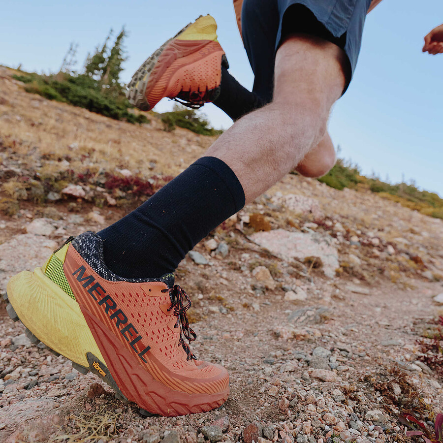 men agility peak 5 trail running shoes neon multi