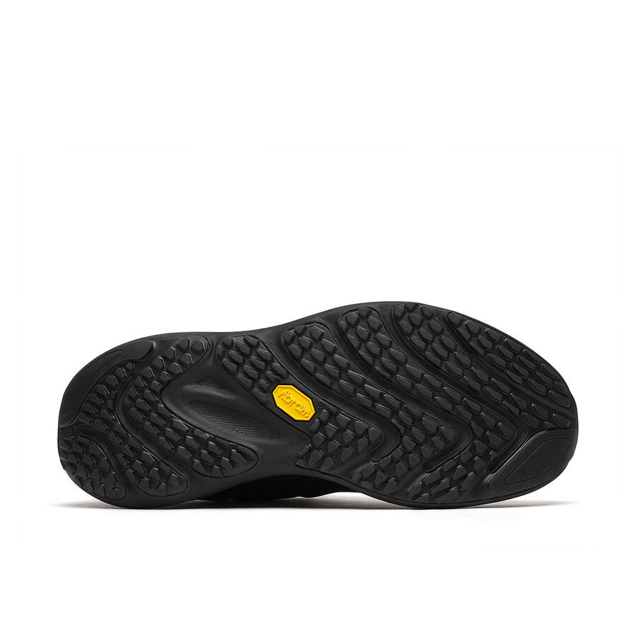 men promorph trail running sneakers black
