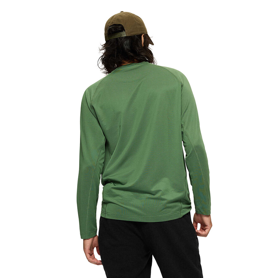 men - tech long sleeve tee - long sleeves garden