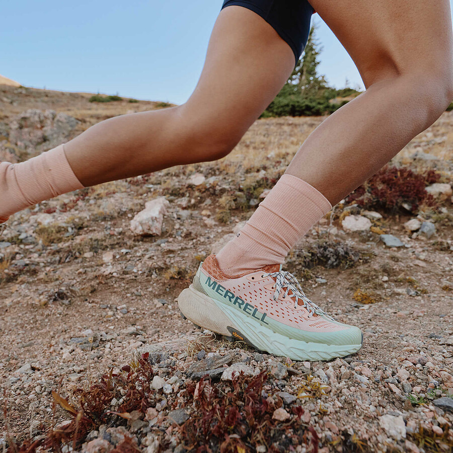women agility peak 5 trail running shoes ecru
