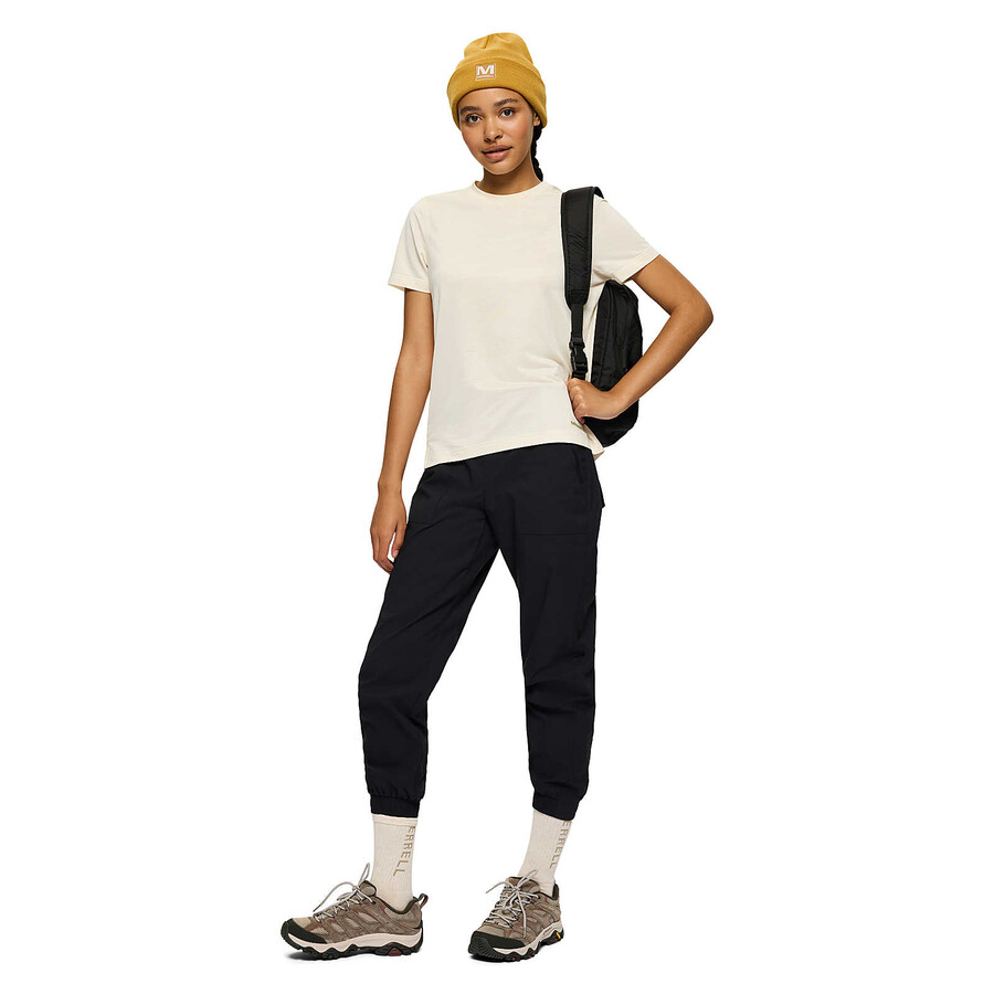 women - active short sleeve tee - short sleeves chalk